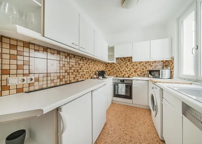 Feelhome-karmeliterviertel-6 Gaeste-wifi-smart Tv *