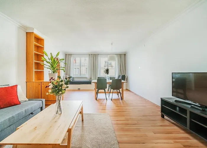 Feelhome-karmeliterviertel-6 Gaeste-wifi-smart Tv Apartment *